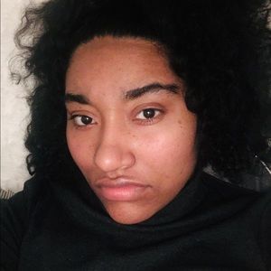 Meet your Posher, Leondra